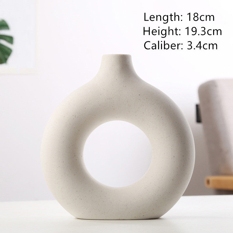 Naturally Modern: Frosted Porcelain Vase Collection