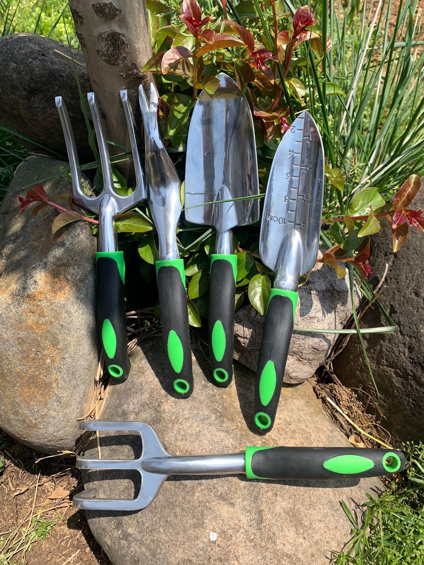 Complete 9 Pc Set Pro Gardening Tools