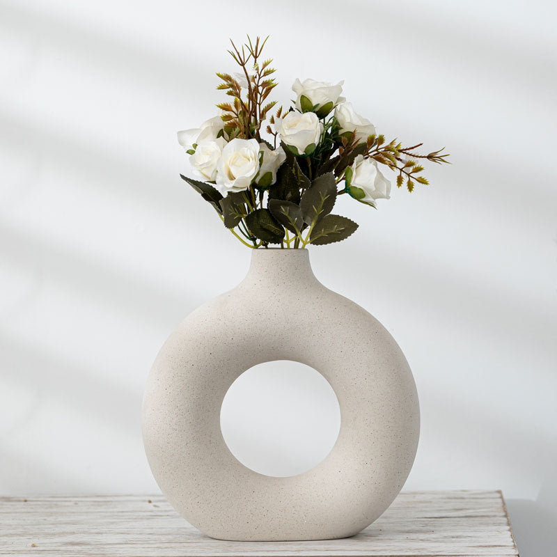 Naturally Modern: Frosted Porcelain Vase Collection