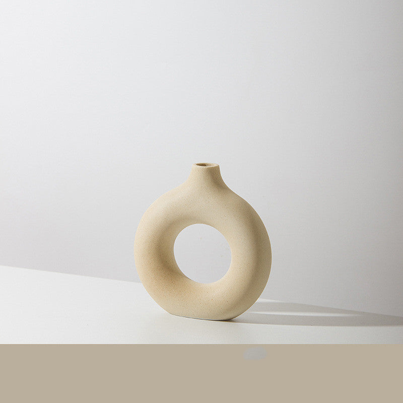 Naturally Modern: Frosted Porcelain Vase Collection