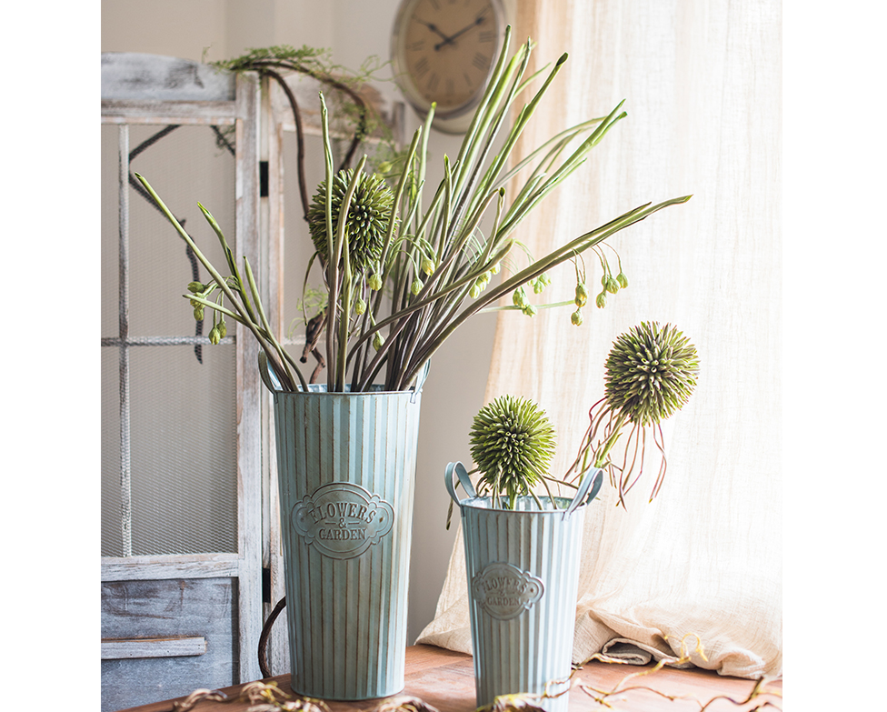 Vintage Aqua Blue Tin flower pot